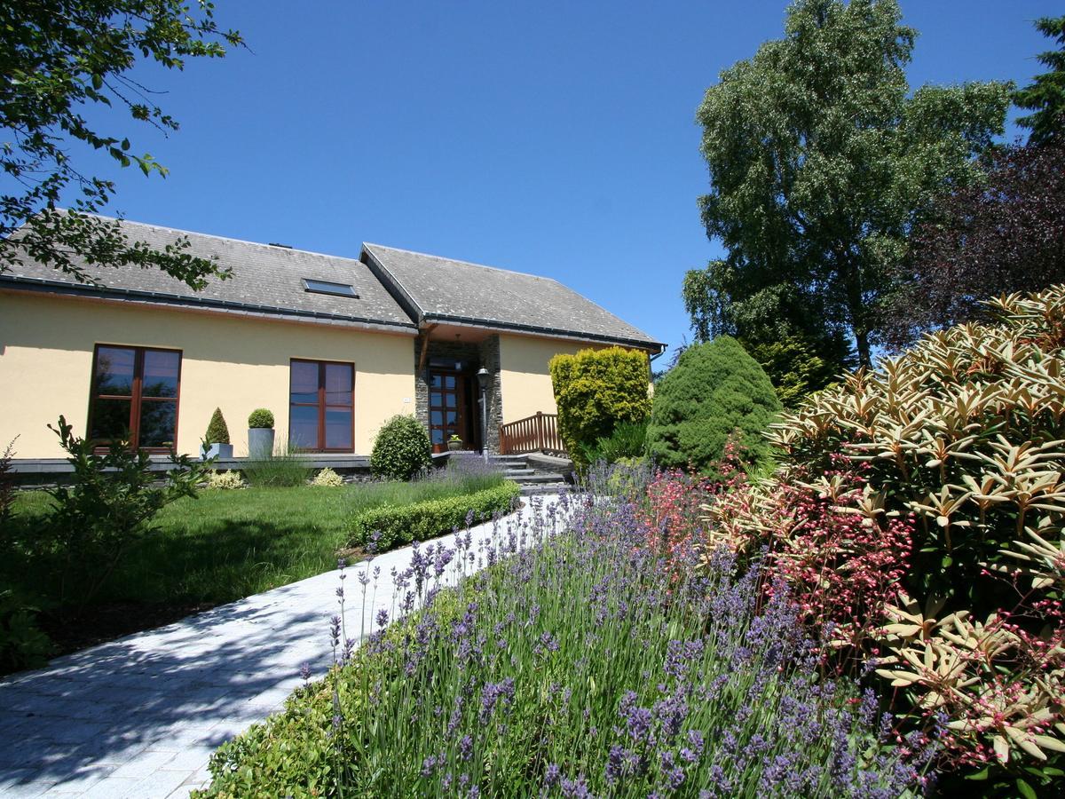 Cozy Holiday Home In Noville With Private Terrace Luzery Zewnętrze zdjęcie