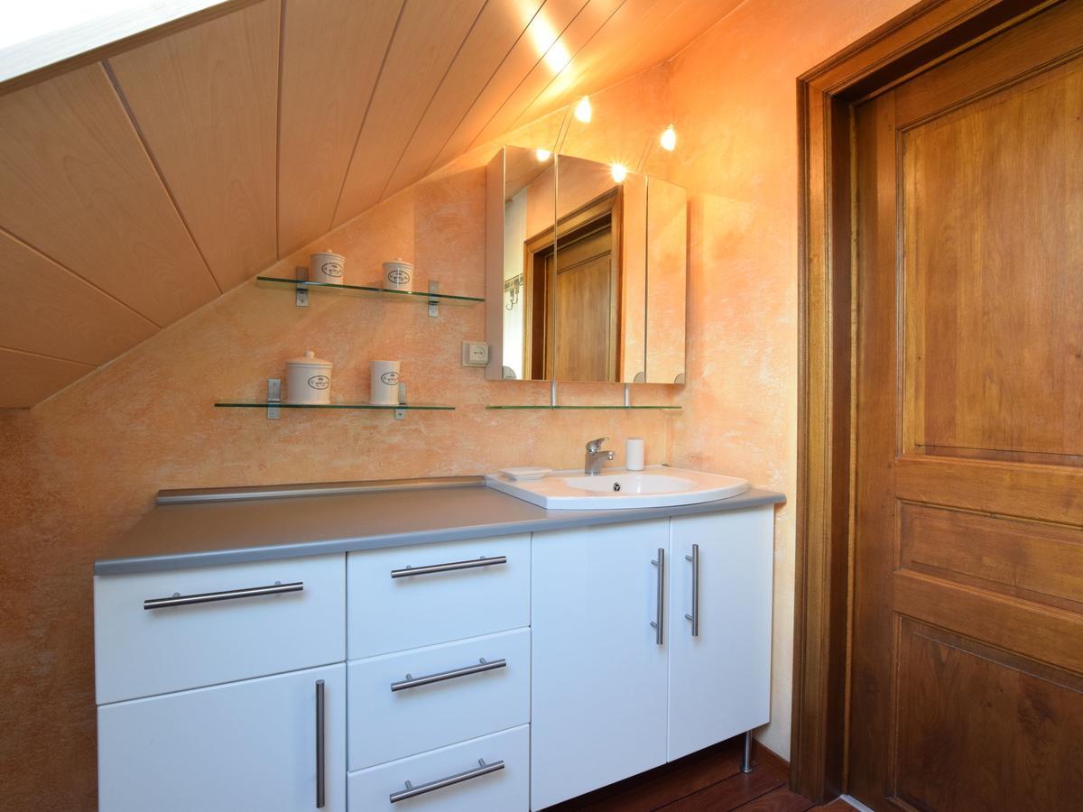 Cozy Holiday Home In Noville With Private Terrace Luzery Zewnętrze zdjęcie
