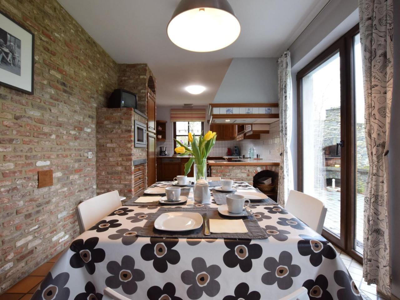 Cozy Holiday Home In Noville With Private Terrace Luzery Zewnętrze zdjęcie